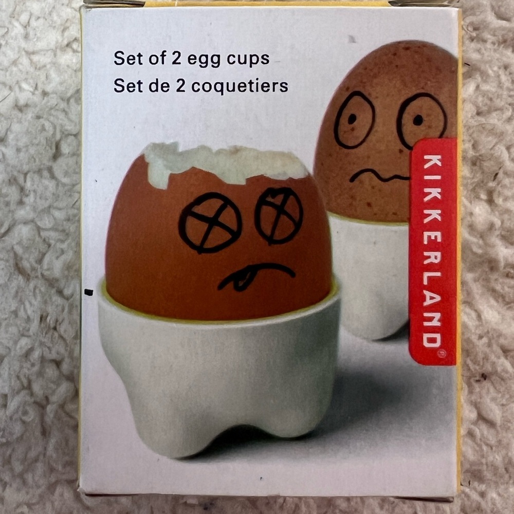☀️2/$14☀️Kikkerland Eggpants Egg Holder Set of Two - Picture 4 of 8